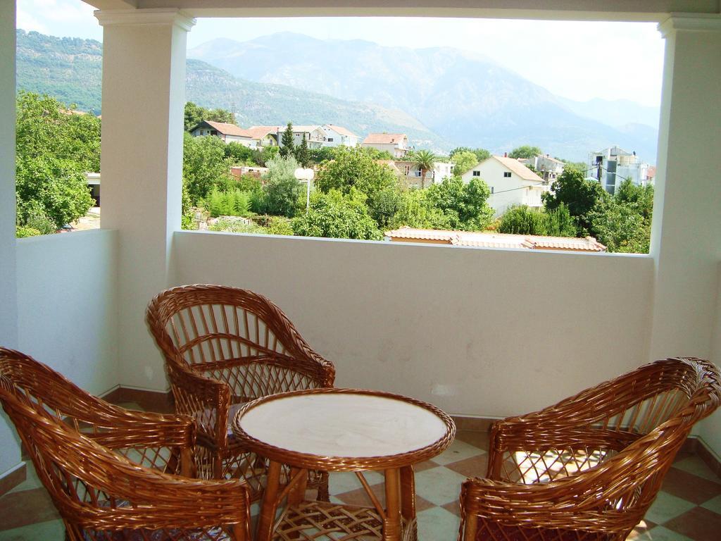 Apartments Rolovina Tivat Quarto foto